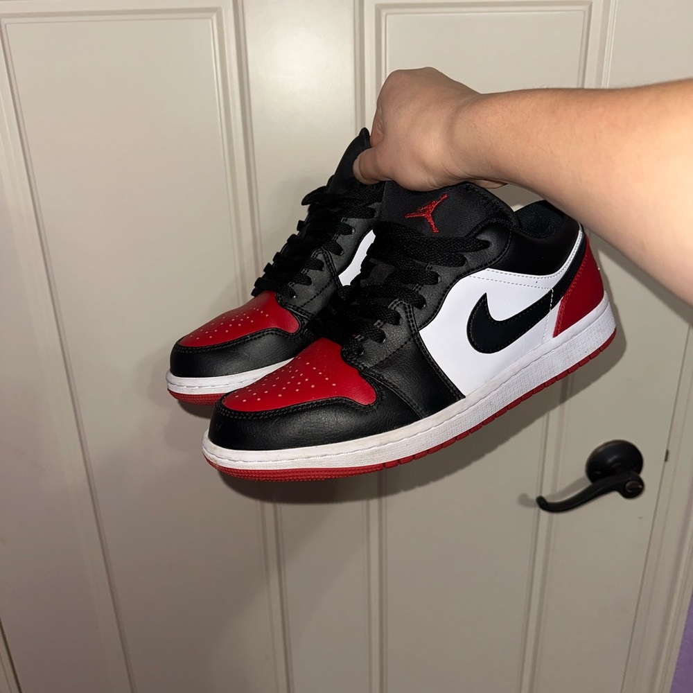 Jordan Black Red White Sneakers